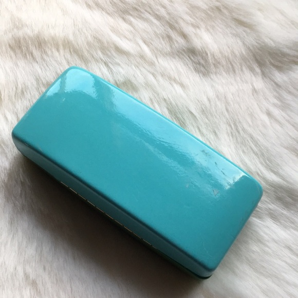 KATE SPADE SUNGLASS CASE - Picture 2 of 4